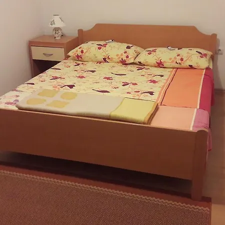 Apartmán Ines & Iva Vir